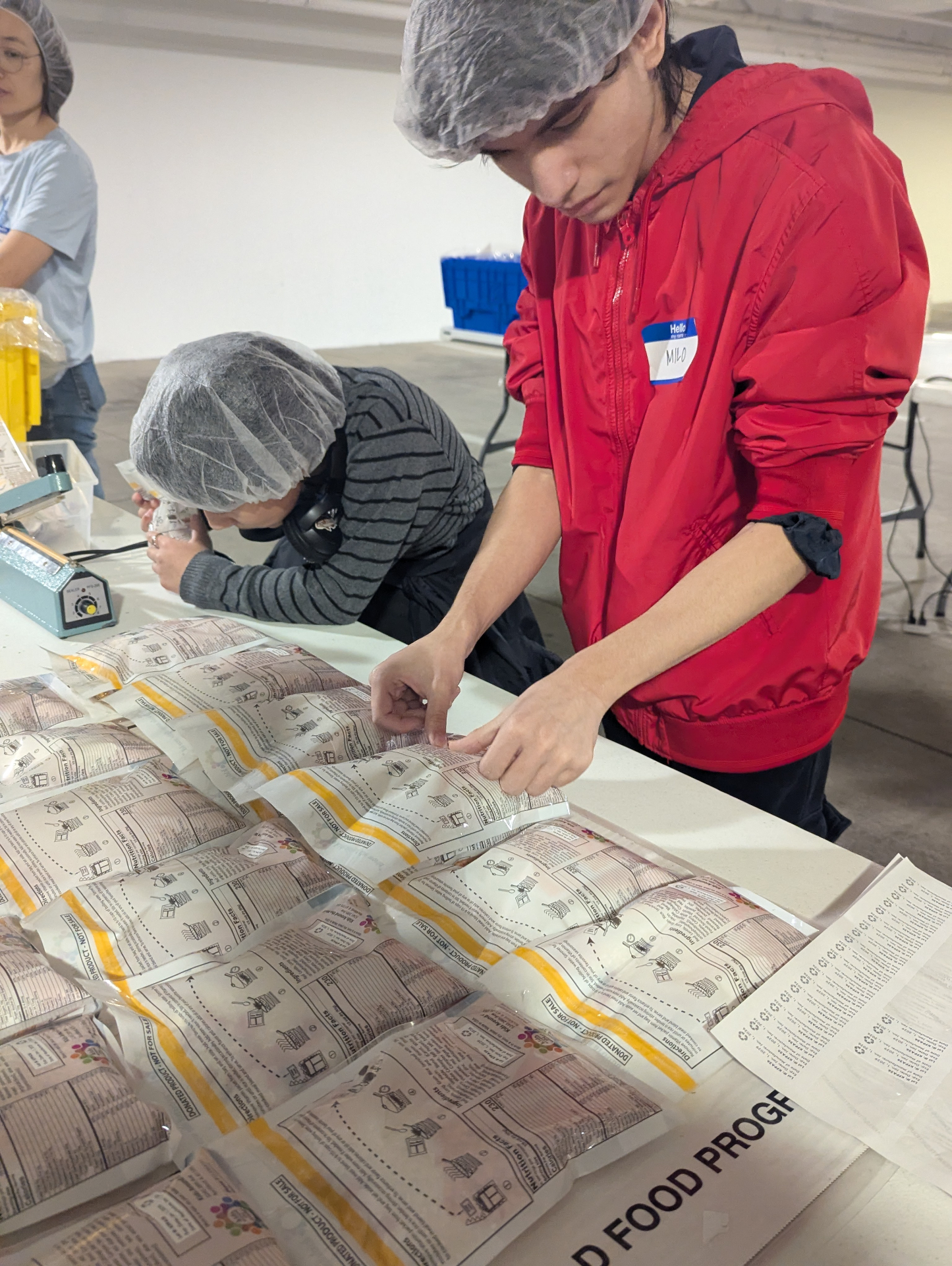 Sealing meals for families in need